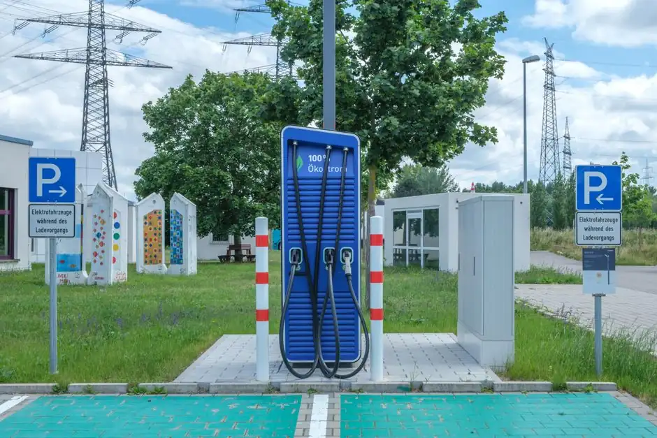Commercial EV Charger Installation in Aurora
